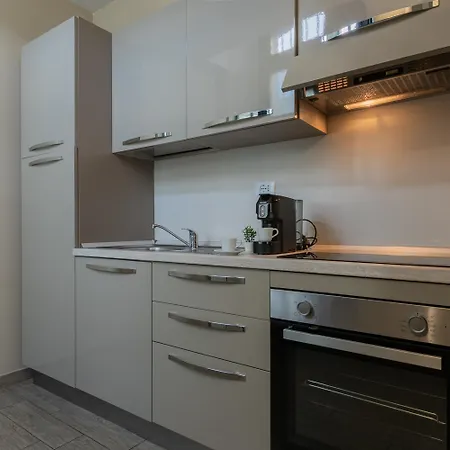 Housing Giulia By Wonderful Italy-2